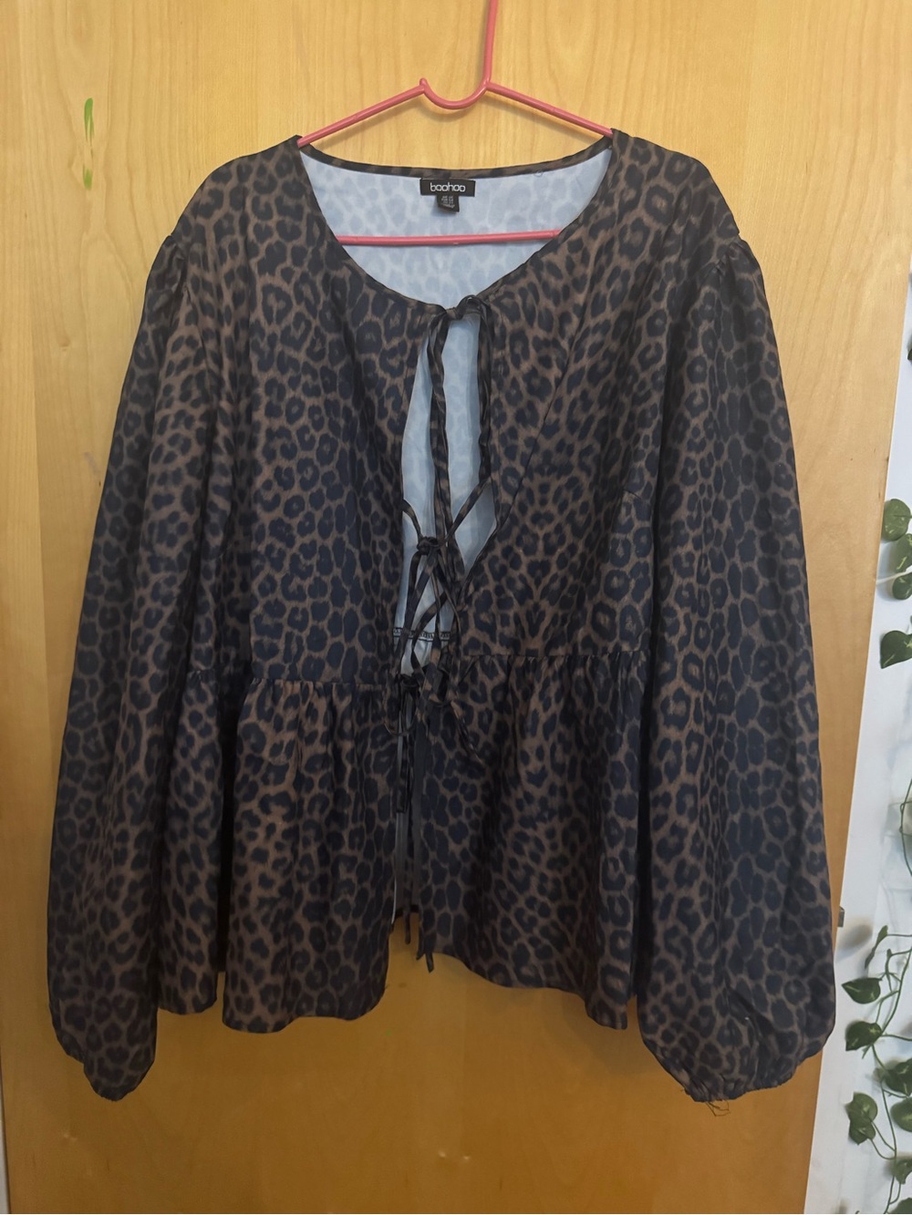Boohoo plus Brown Leopard Lace-Up Peplum Top size 22